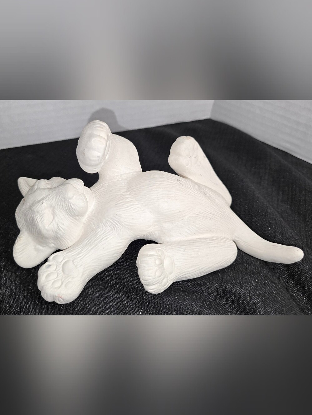 Vintage Unpainted Lion Cub